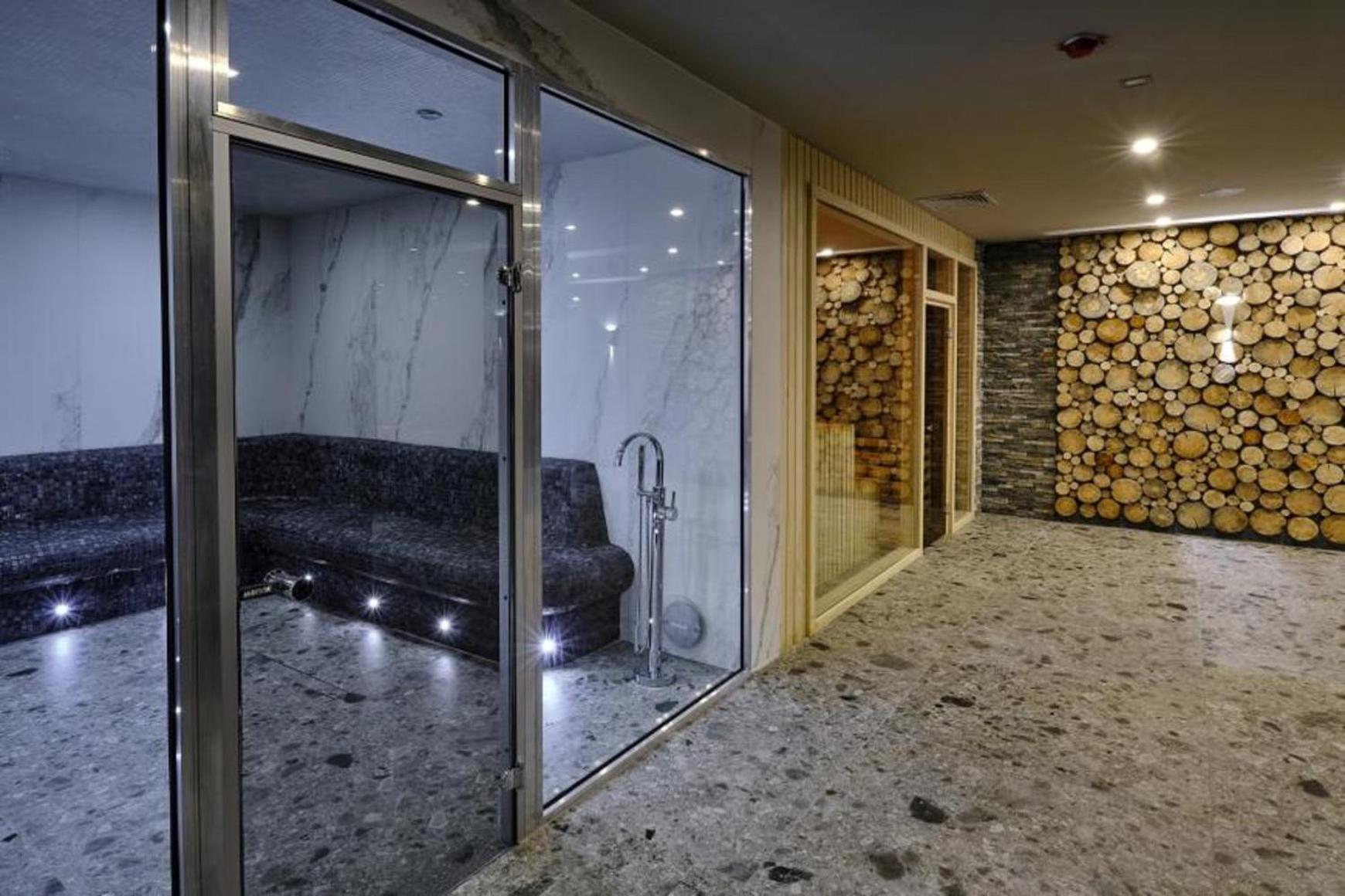 Luxory Aparthotel In 4 Star Spa Hotel St Ivan Rilski, 반스코 외부 사진